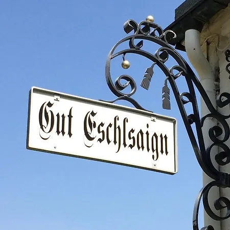 Gut Eschlsaign *