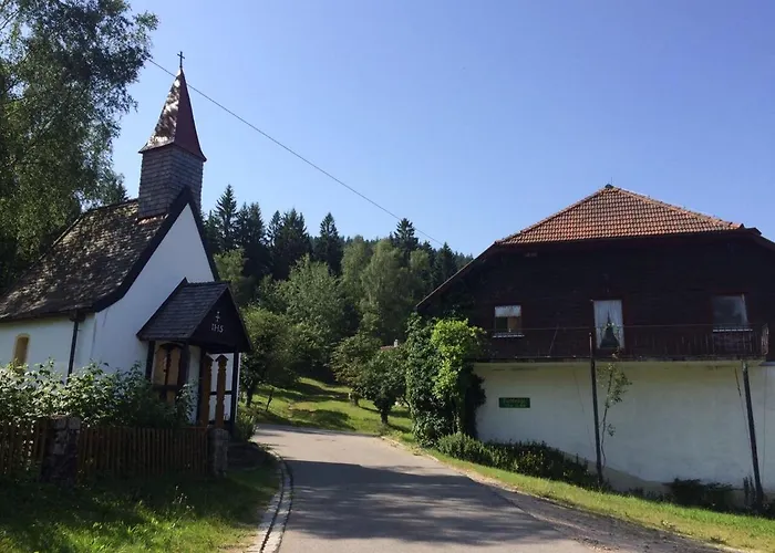 Gut Eschlsaign شقة *