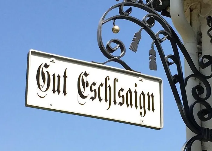 Gut Eschlsaign *